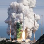 کره جنوبی نخستین ماهواره‌برِ بومی خود را با موفقیت به فضا پرتاب کرد